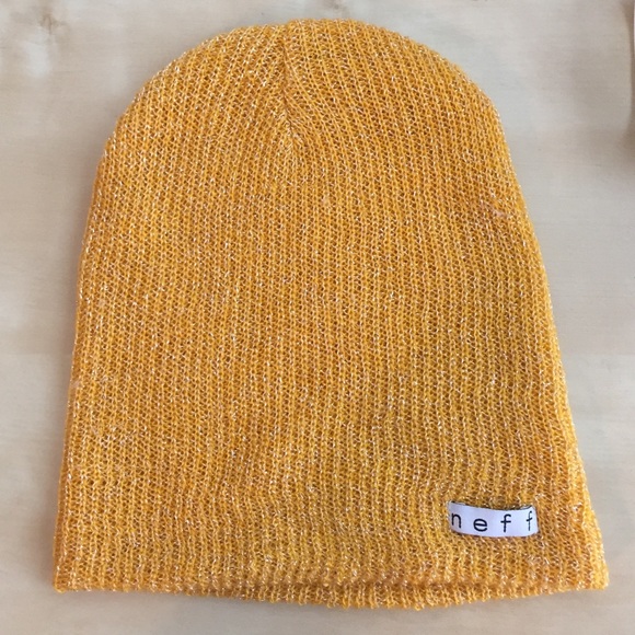 Sparkly neff golden beanie