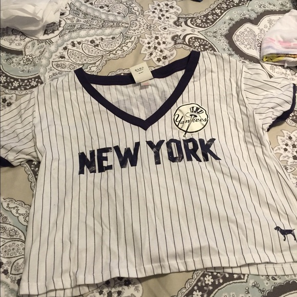 Victoria's Secret PINK Yankees cropped top