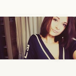 Meet your Posher, Jade