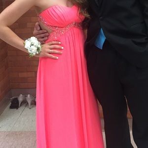 Strapless pink prom dress