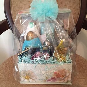 Body Fantasies Signature White Musk Gift Box