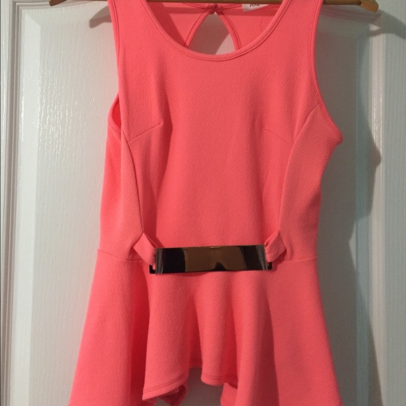 🌸SOLD🌸 Dressy top