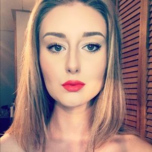 Meet your Posher, Megan