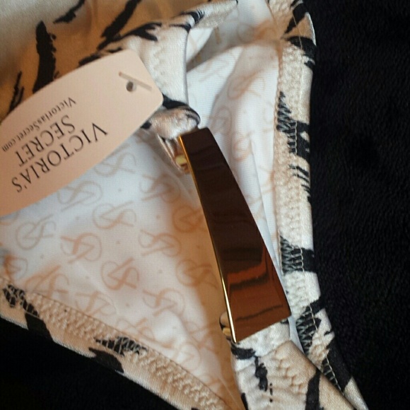 Bikini Bottom - VS Low Rise Bottom - Picture 3 of 4