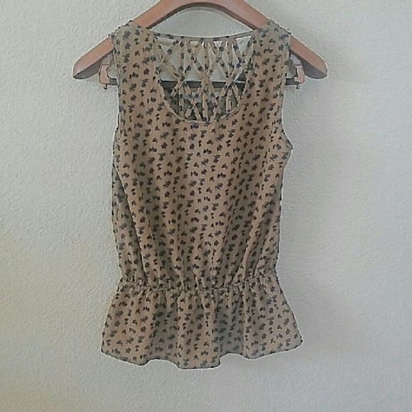 Blouse - Picture 2 of 2