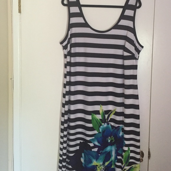 Maxi dress