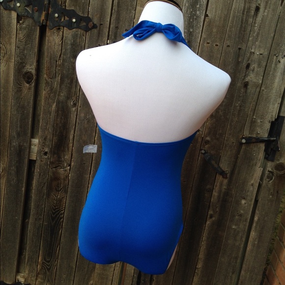 A.N.A One Piece Swimsuit - Picture 4 of 4