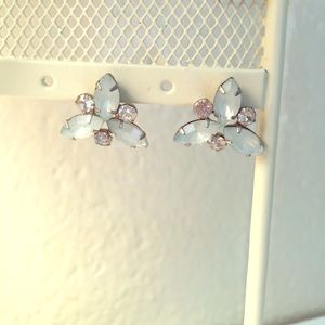 Pretty light blue vintage looking earrings