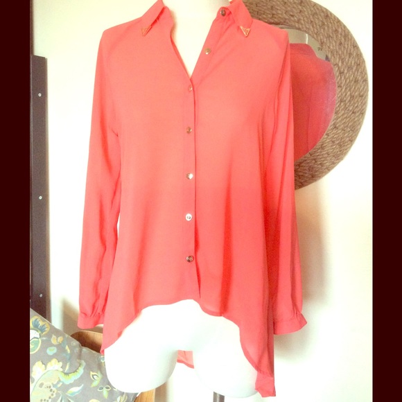 ❤️ Coral High-low Blouse with Gold Detail