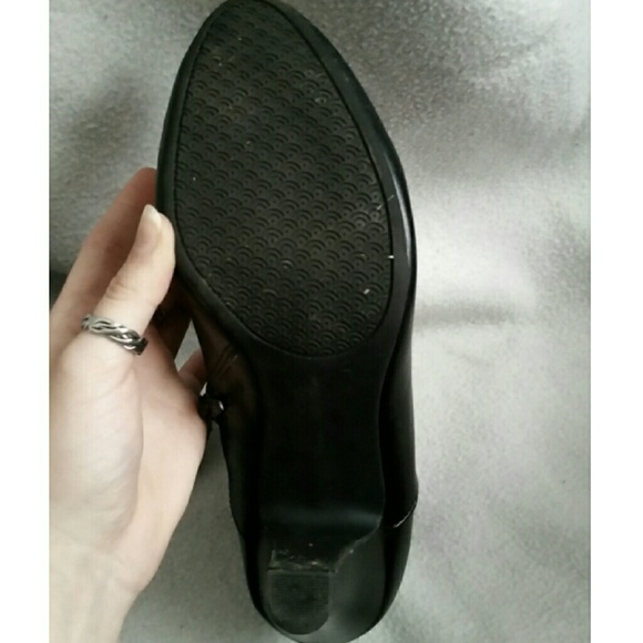 SOLD - Picture 4 of 4