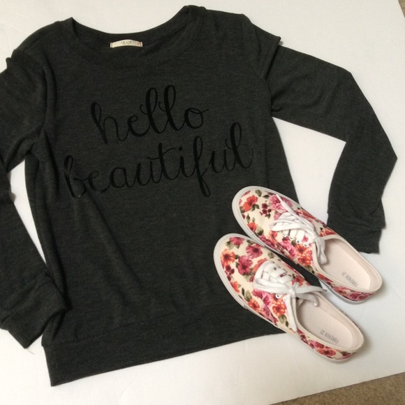 Hello Beautiful Sweatshirt🆕 - Picture 2 of 3