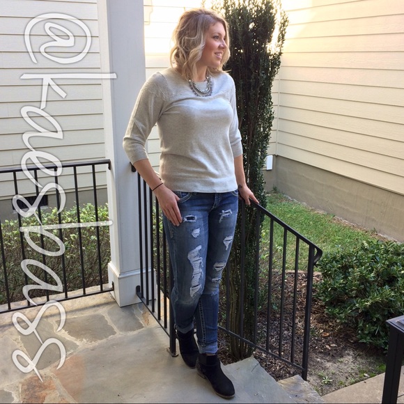 ELLE Gray Sweater w/Lace Appliqué - Picture 2 of 3