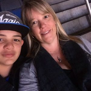 Meet your Posher, Kit