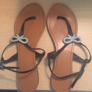 Bow sandals! Discounted!