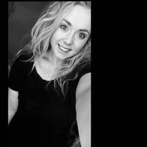 Meet your Posher, Caitlin