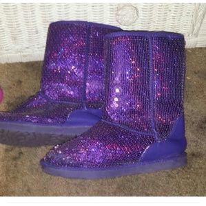 Little girl boots size 1