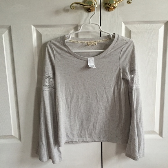 NWT Grey LA Hearts Flare Long Sleeve