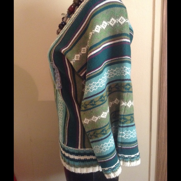 Beautiful Maternity striped Green Sweater💗 - Picture 2 of 4