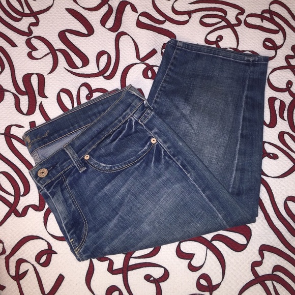 7 for all Mankind Denim - ❤️Beautiful Capri by 7 All Mankind, size 29❤️