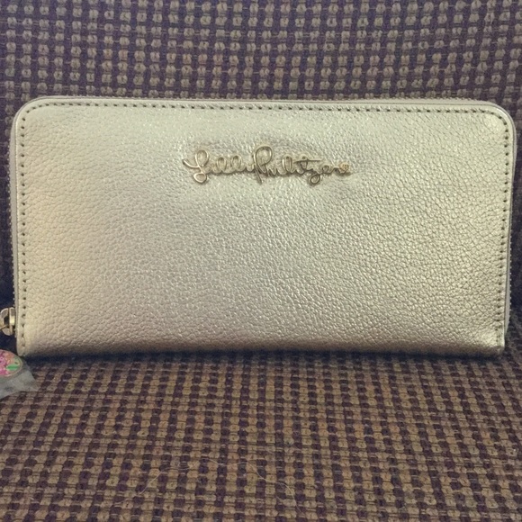 Lilly Pulitzer Cha Ching Wallet in Gold Metallic