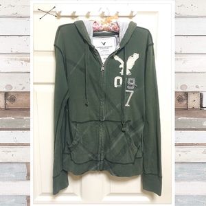 🐊 American Eagle Sweater