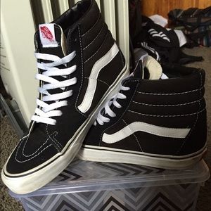 Sk8 Hi Vans