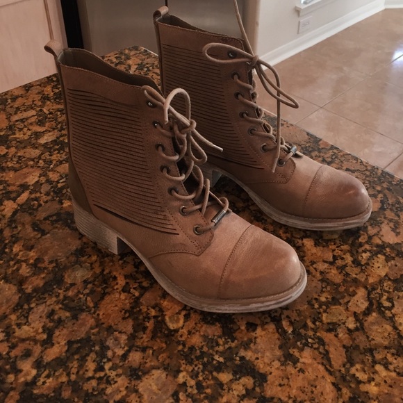 NEW Sam Edelman Combat boots