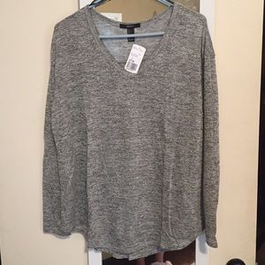 NWT!! Split back grey long sleeved top