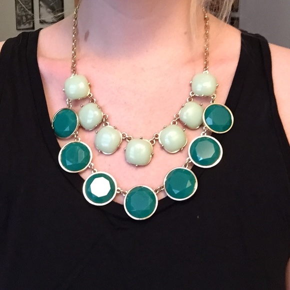 Teal double layered necklace - Picture 3 of 3