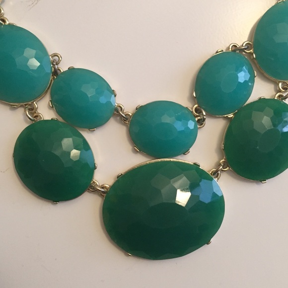 Teal/green double layered necklace - Picture 2 of 3