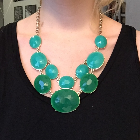 Teal/green double layered necklace - Picture 3 of 3