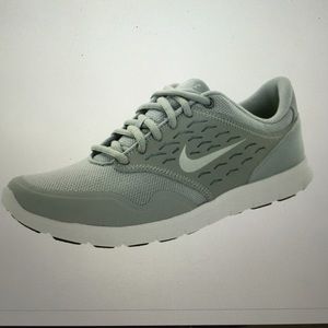 Nike Women's Orive Nm Running Shoes