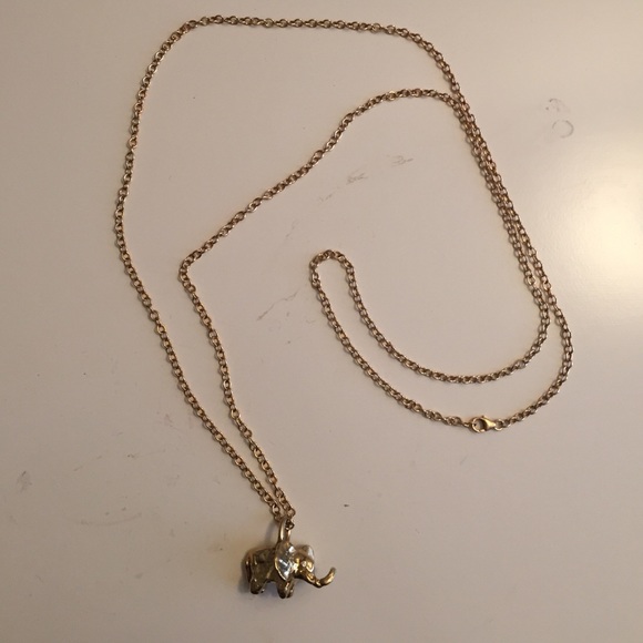 Gold elephant pendent necklace - Picture 1 of 3