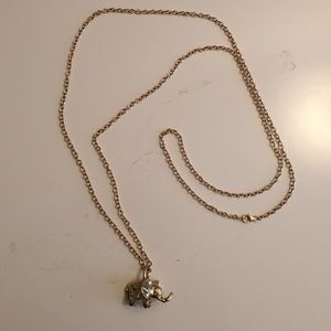 Gold elephant pendent necklace