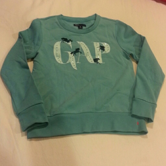 Girl sweater