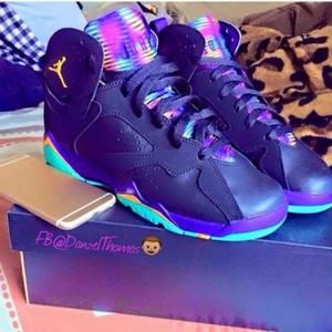 Meet your Posher, Darien