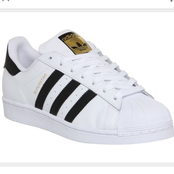 BRAND NEW Adidas Superstar sneakers- Size 6.5W