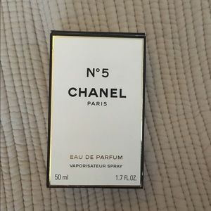 Chanel No 5 Perfume