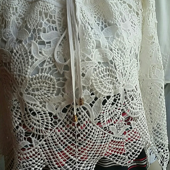 Top - Picture 2 of 2