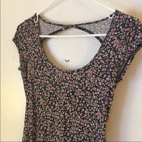 American Eagle Outfitters floral dress. Size:xxs/s - Picture 2 of 4