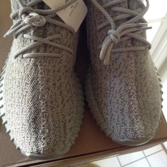 YEZZYS