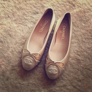 ✨SOLD✨CHANEL Authentic Ballet Flats