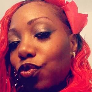 Meet your Posher, Queonna'slips bshineing