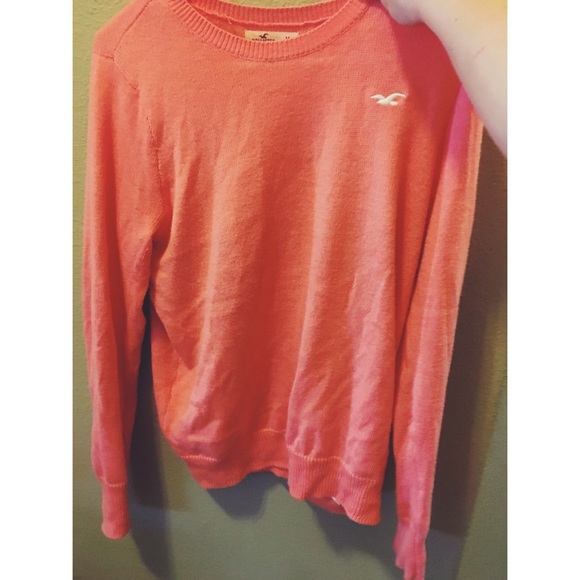 ☀️Peach hollister shirt☀️