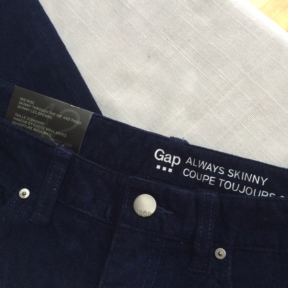 NWT Gap Skinny Navy Corduroy Pants - Picture 4 of 4