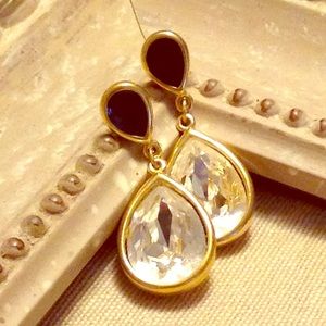 Trifari rhinestone drop earrings