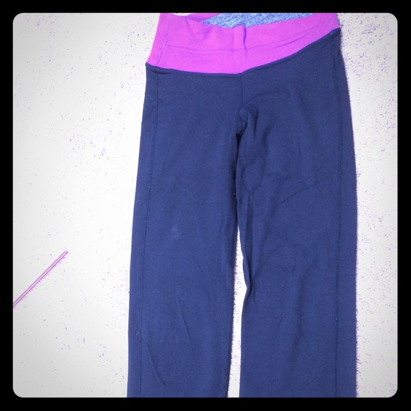 Lulu Lemon Leggings - Picture 1 of 4