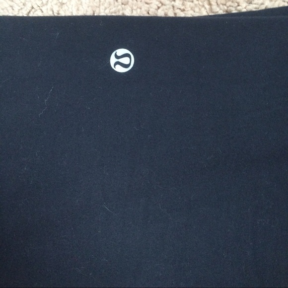 Lulu Lemon Leggings - Picture 4 of 4