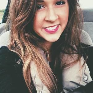 Meet your Posher, Michaela