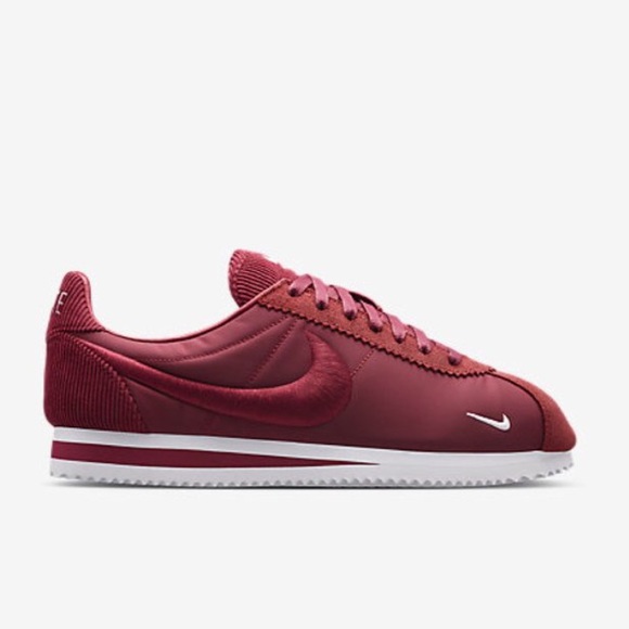 Classic Nike Cortez SP